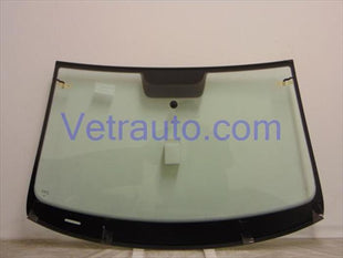 Photo du produit Volkswagen Golf VI Cabriolet ( 2011-) Pare brise Vert + Antenne Encapsule