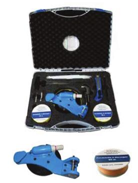 Photo du produit Ce système permet à un opérateur seul de déposer rapidement un pare brise - TALO